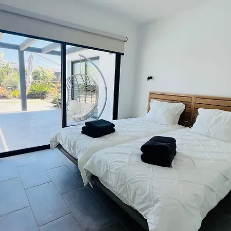 شقة Casa Carica With Heated Pool In