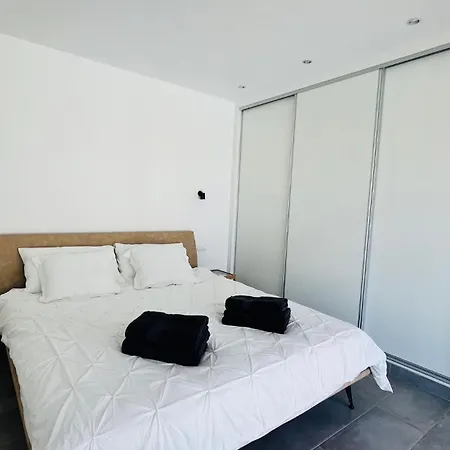 Διαμέρισμα Casa Carica With Heated Pool In