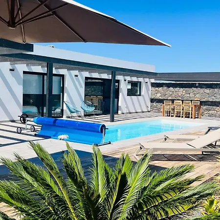 Casa Carica With Heated Pool In Apartament *
