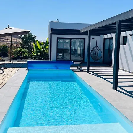 Apartament Casa Carica With Heated Pool In Lajares