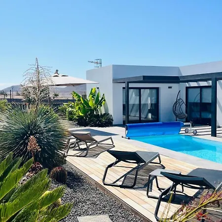 Διαμέρισμα Casa Carica With Heated Pool In Lajares