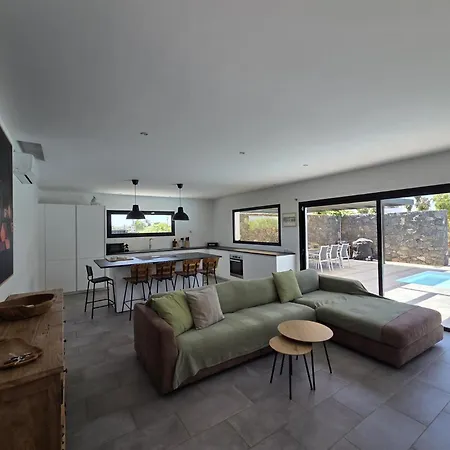 Διαμέρισμα Casa Carica With Heated Pool In Lajares