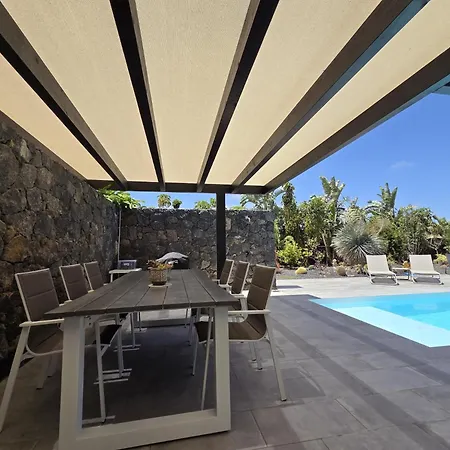 Casa Carica With Heated Pool In * Lajares