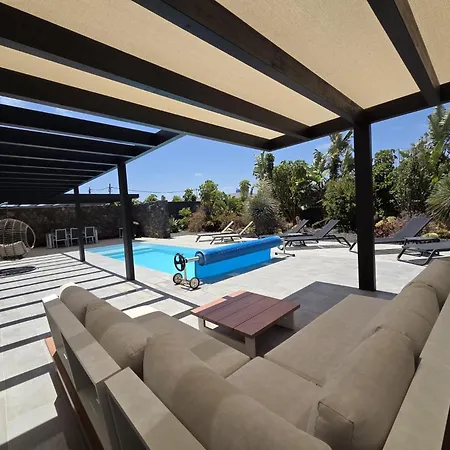 Διαμέρισμα Casa Carica With Heated Pool In Lajares