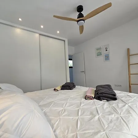 Casa Carica With Heated Pool In Διαμέρισμα *