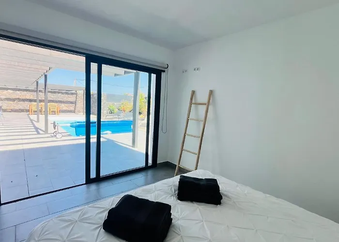 Casa Carica With Heated Pool In Lejlighed *