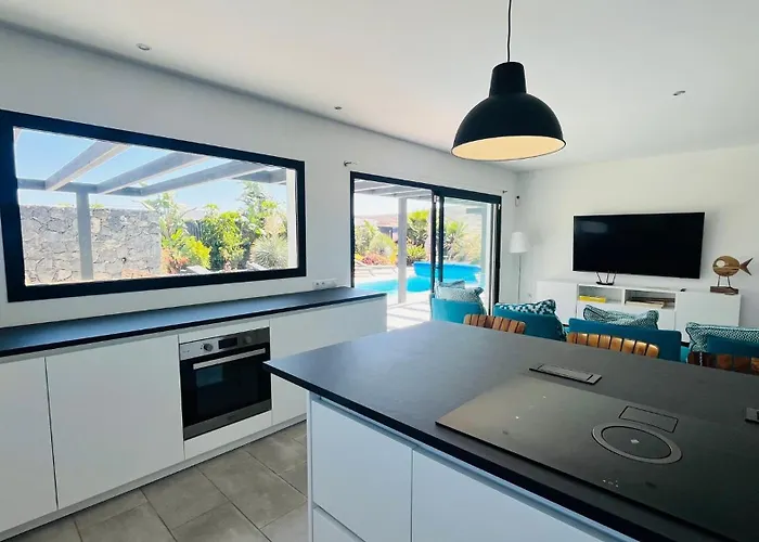 Casa Carica With Heated Pool In *