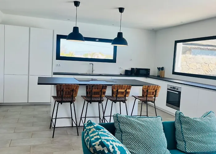 Lejlighed Casa Carica With Heated Pool In *